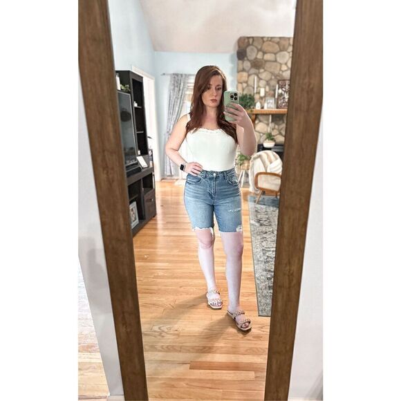 Francesca’s Jean shorts - Picture 9 of 9